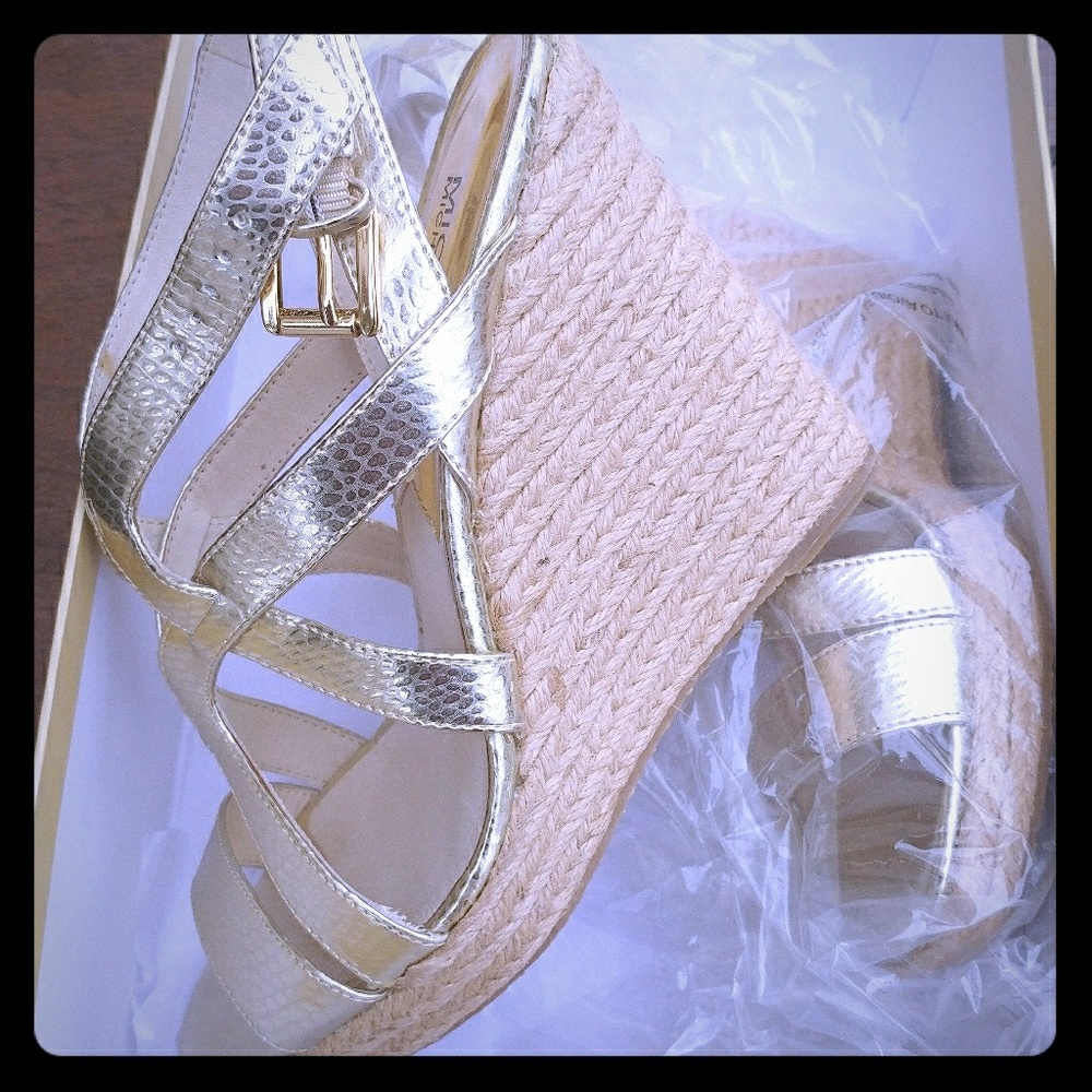 Michael kors wedges